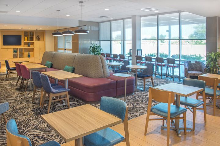 Home2 Suites by Hilton Saratoga / Malta