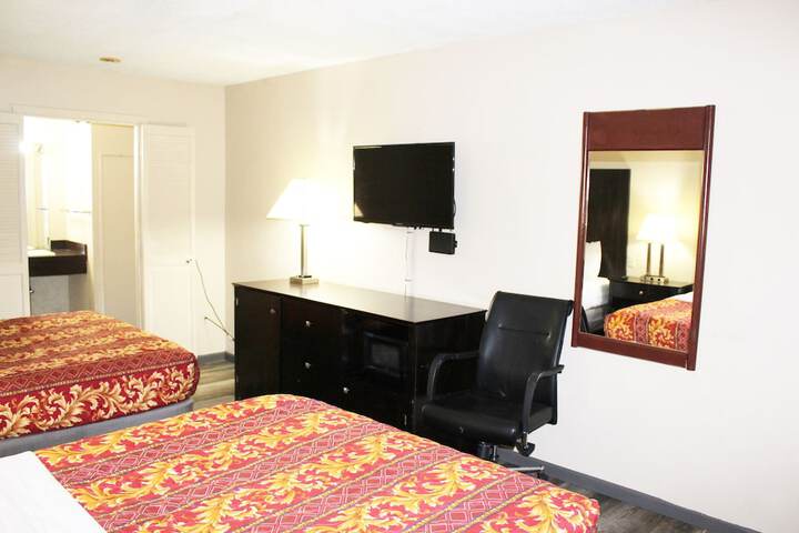 Huntington Inn