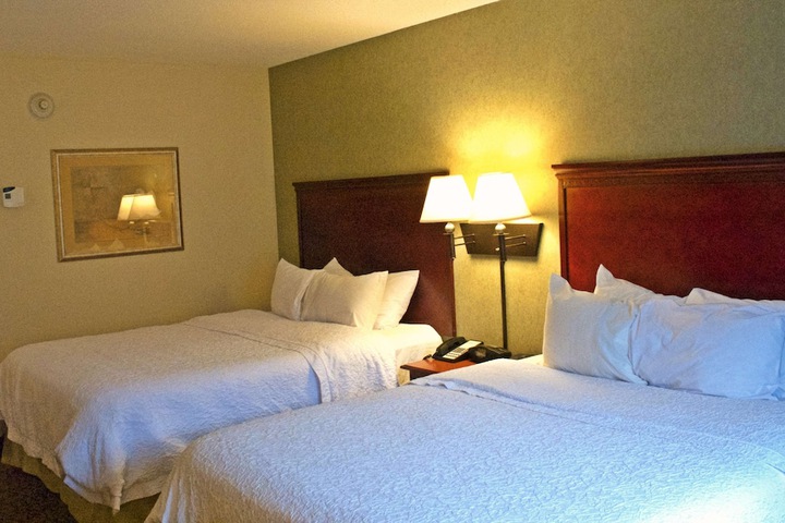 Room 15 of 32