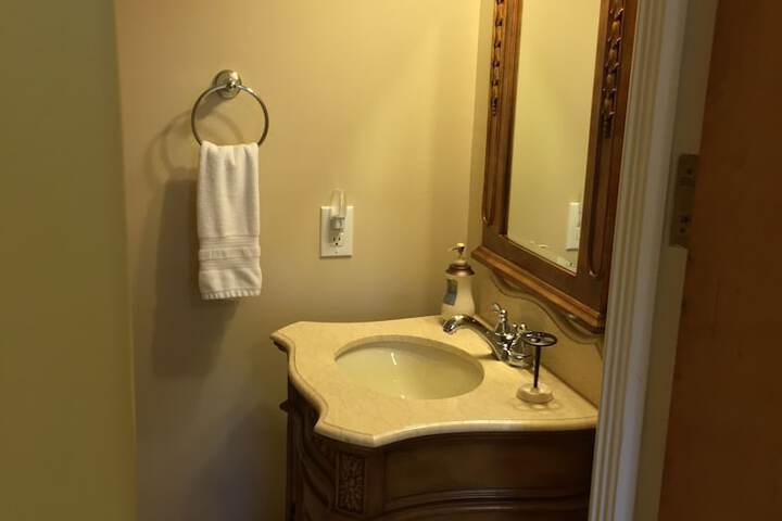 Room 42 of 73