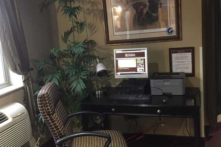 Business Center 27 of 27