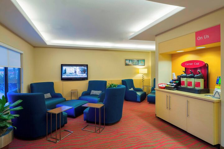 Hotel Interior 12 of 38