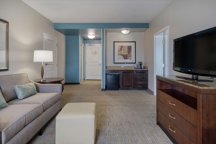 Room 48 of 82