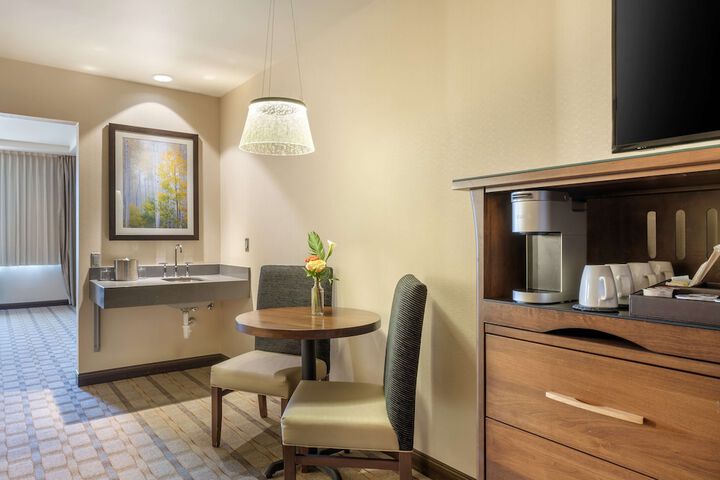 Room 33 of 55