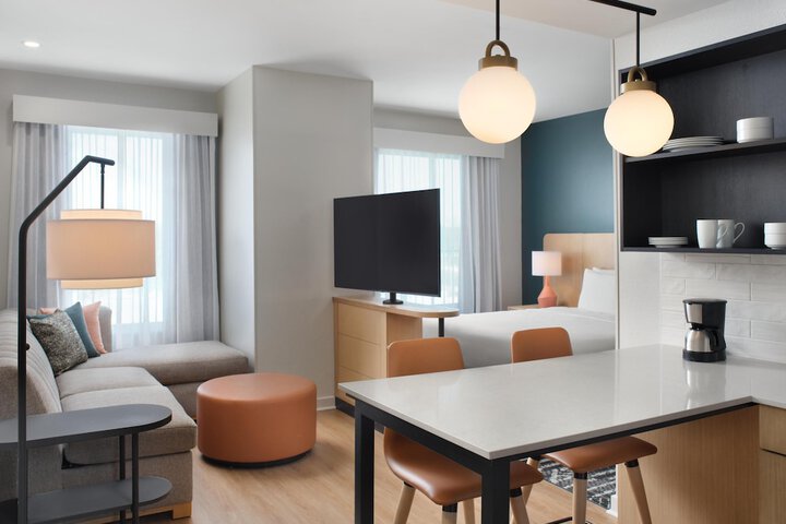 Hyatt House Schenectady / Mohawk Harbor