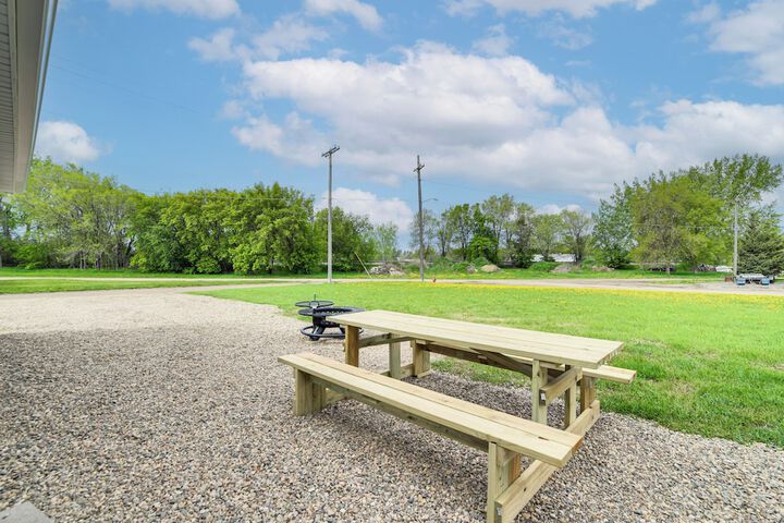 Serene Devils Lake House w / Deck + Fire Pit!