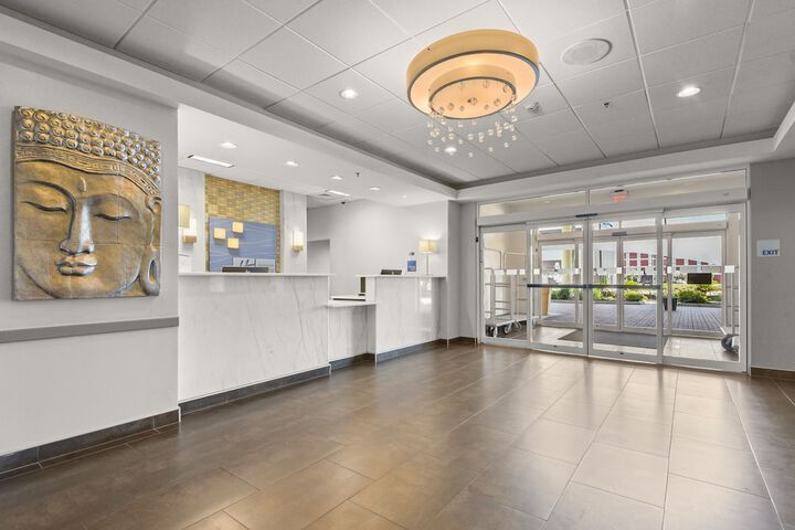 Holiday Inn Express & Suites Gonzales by IHG
