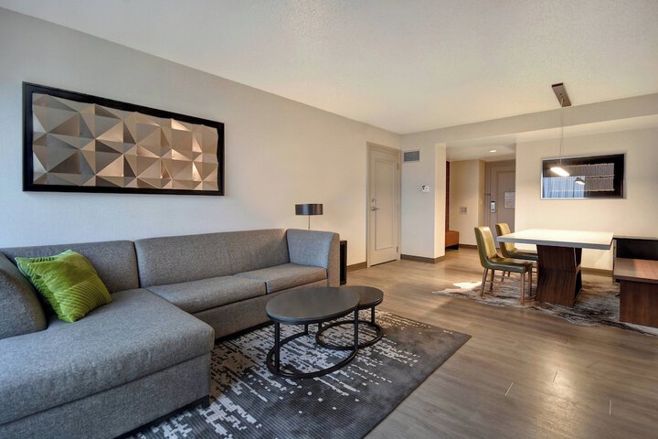 Room 41 of 103