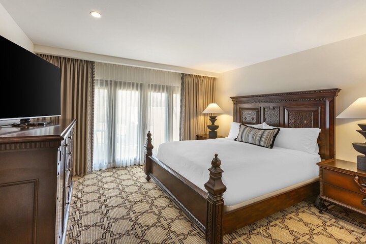 Omni Scottsdale Resort & Spa at Montelucia