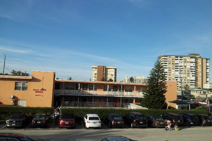 Hotel 3 of 39