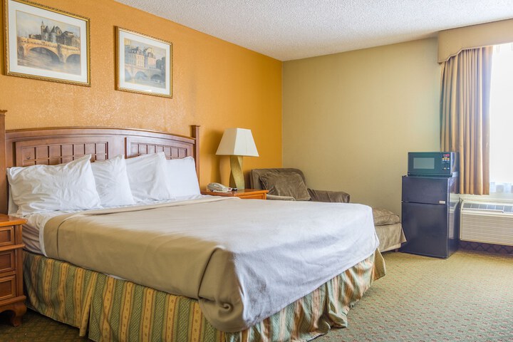 Room 21 of 29