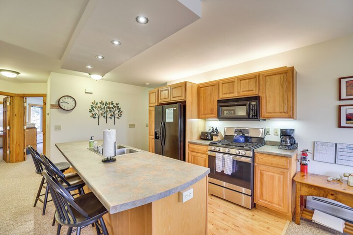 Ski-in / ski-out at Jay Peak Resort Condo!
