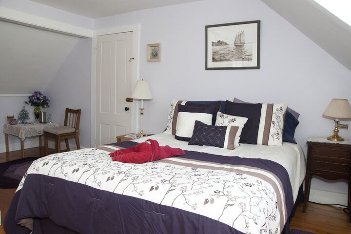 Room 14 of 22