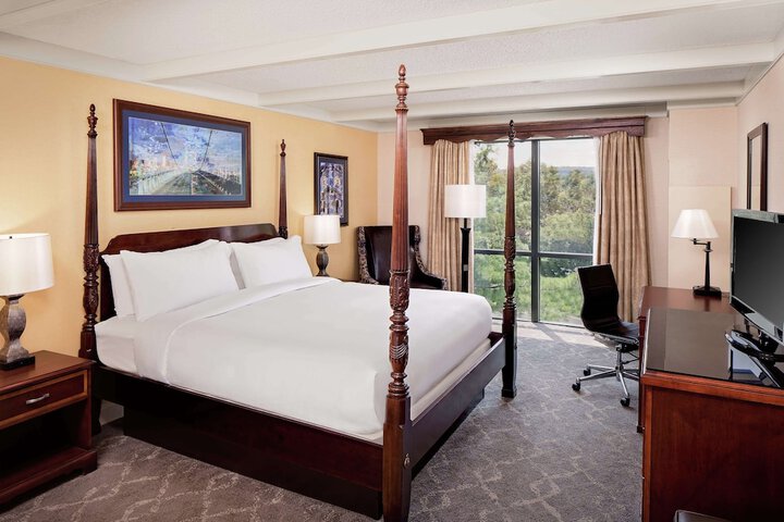 Desmond Hotel Malvern a DoubleTree by Hilton