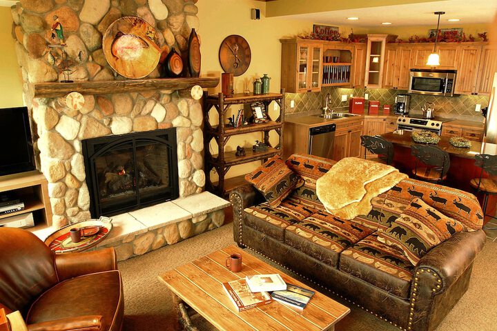 Trappers Landing Lodge