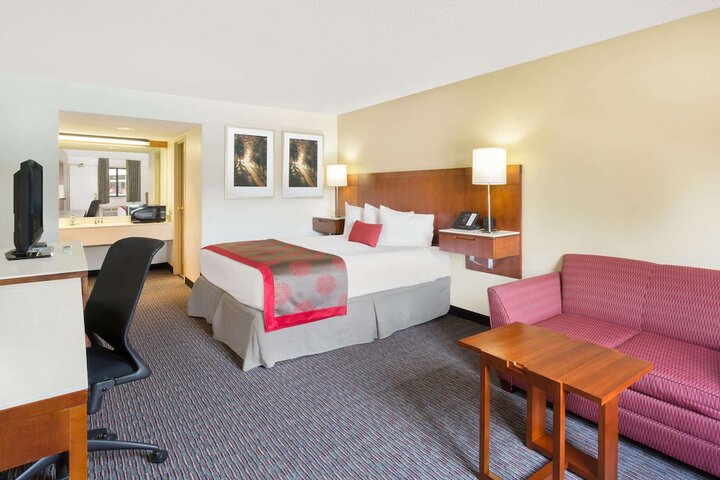 Room 60 of 129