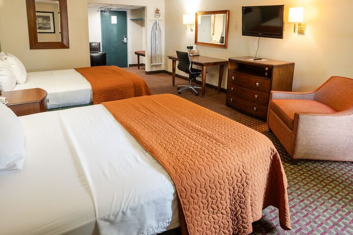 Room 33 of 41