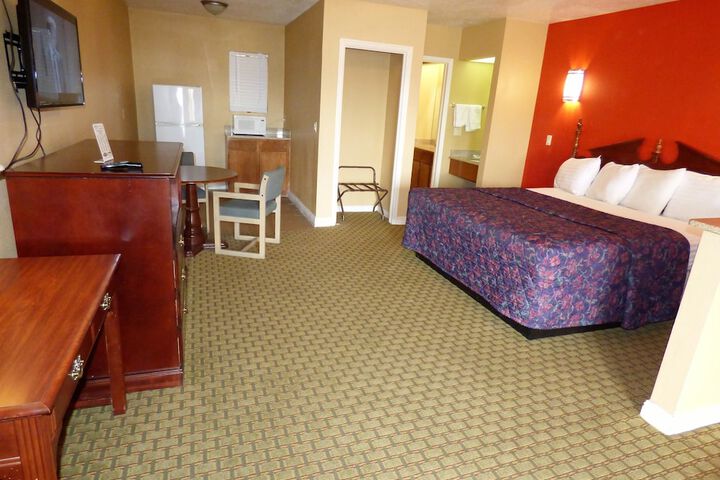 Room 18 of 20