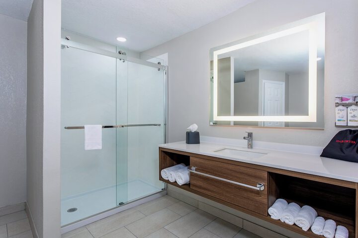 Holiday Inn & Suites Daytona Beach on the Ocean by IHG