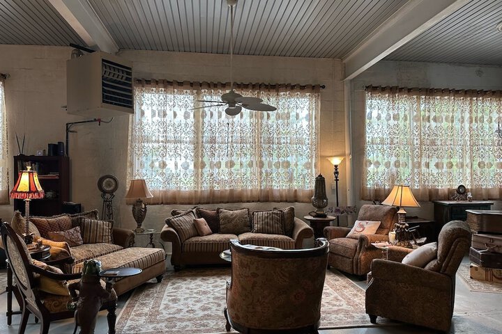 Room 16 of 49