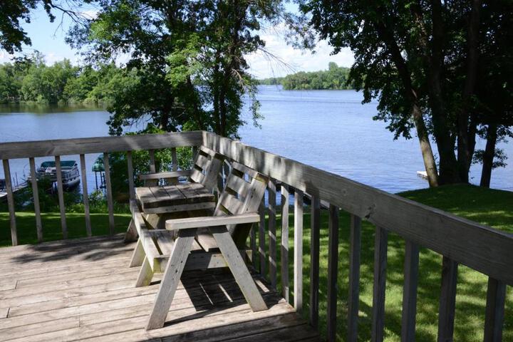Riverside Resort