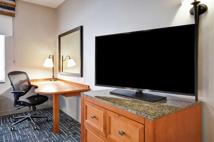Room 34 of 49