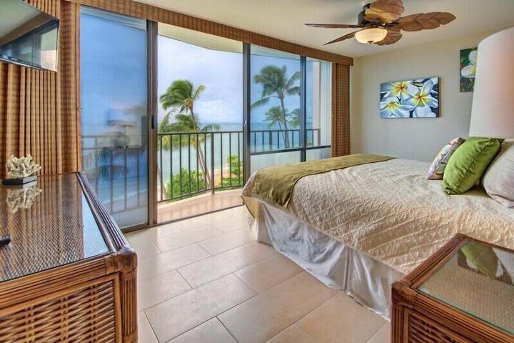 Room 20 of 28