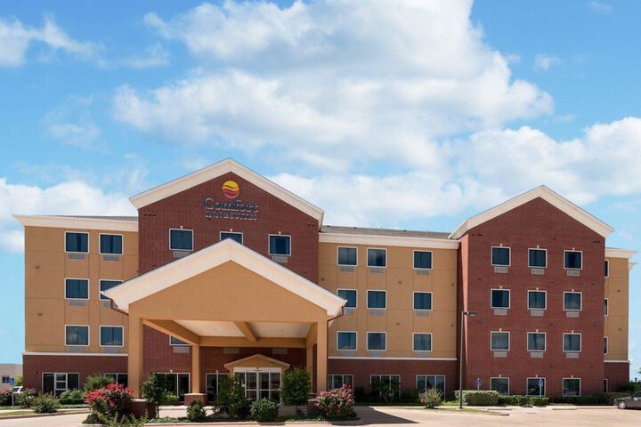 Hotel 2 of 40