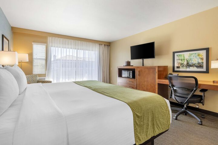 Room 9 of 44