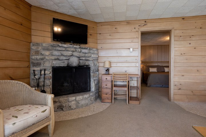Room 157 of 192