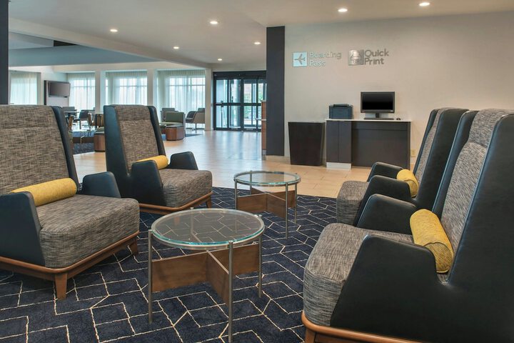 Courtyard by Marriott Silver Spring North / White Oak