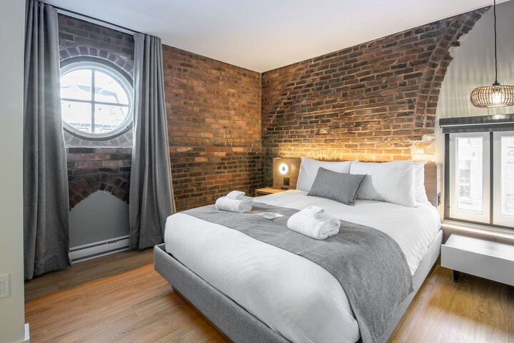 Room 40 of 91