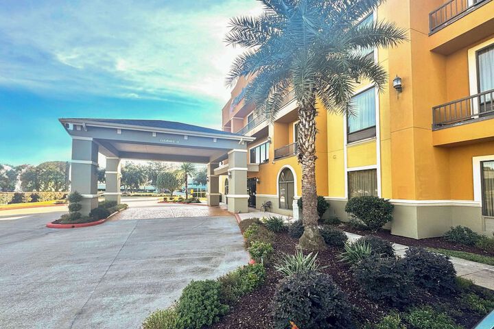 Hotel 9 of 56