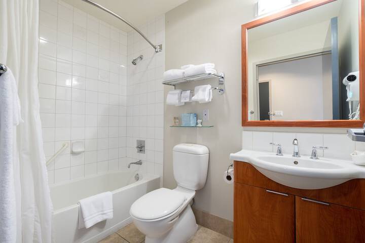 Room 15 of 60