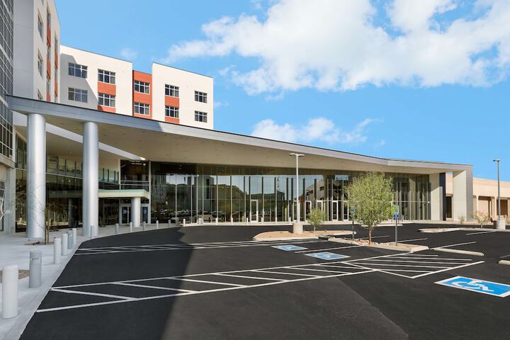 Hotel 4 of 106