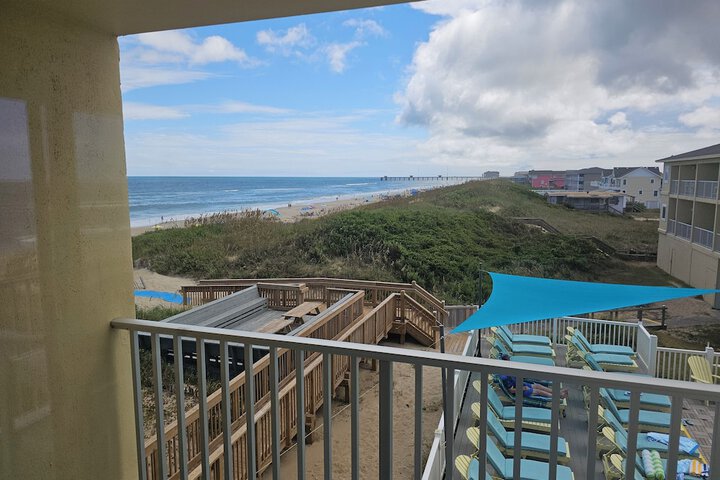 Surf Side Hotel