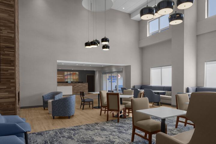 Hampton Inn & Suites by Hilton Long Island Farmingdale