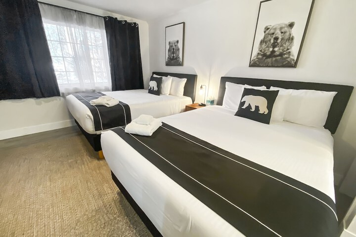 Room 43 of 90