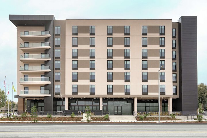 Hotel 5 of 44