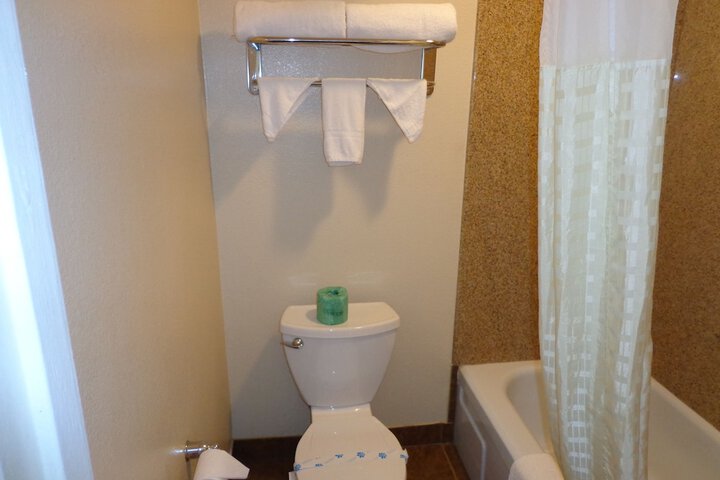 Room 16 of 20