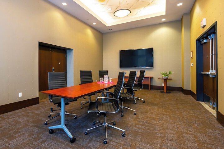 Grand Park Hotel Vancouver Airport an Ascend Collection Hotel