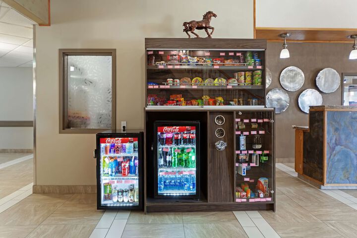 Best Western Grande Prairie Hotel & Suites