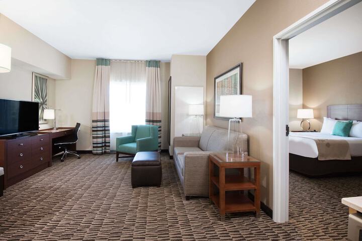 Room 16 of 29