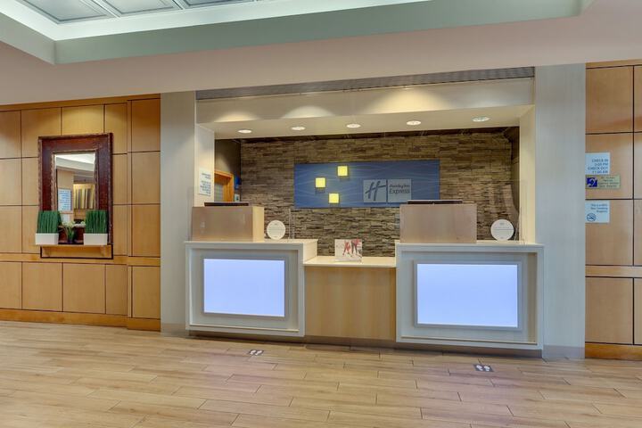 Holiday Inn Express Aberdeen by IHG