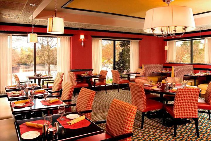 Four Points by Sheraton Wakefield Boston Hotel & Conference Center