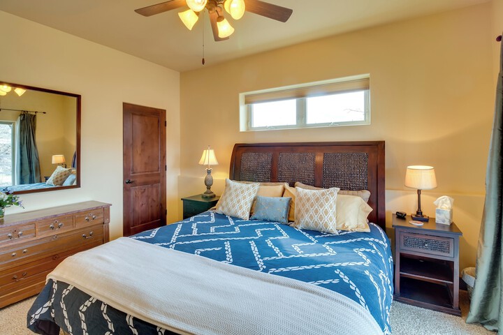 Cozy Ridgway Vacation Rental: Hike Ski & Explore!