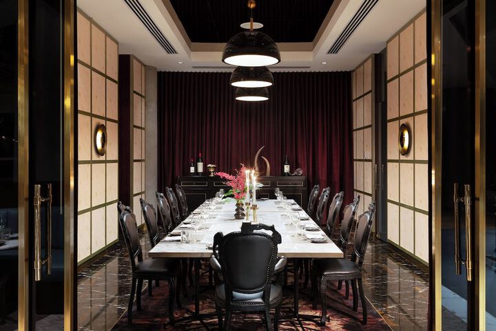 Dining 83 of 118