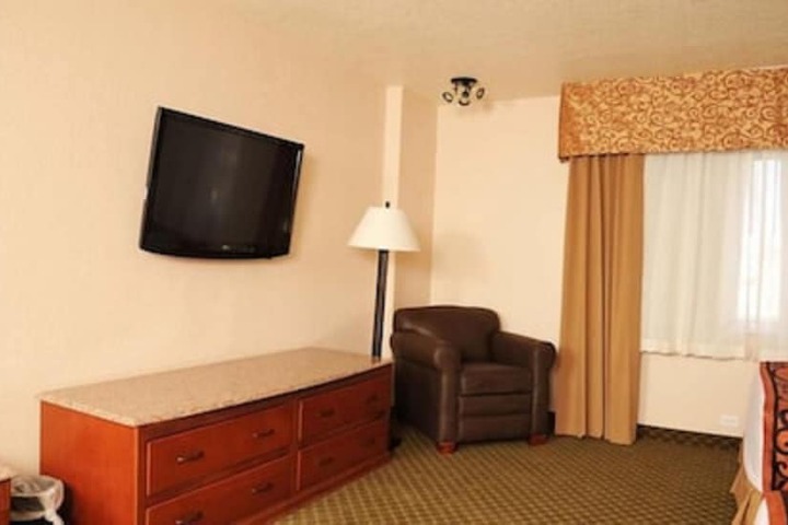 Ramada by Wyndham Elko Hotel at Stockmens Casino
