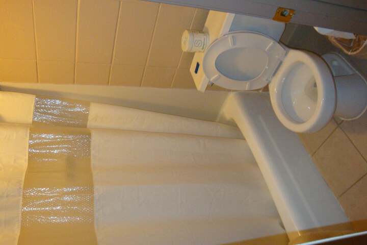 Room 12 of 24