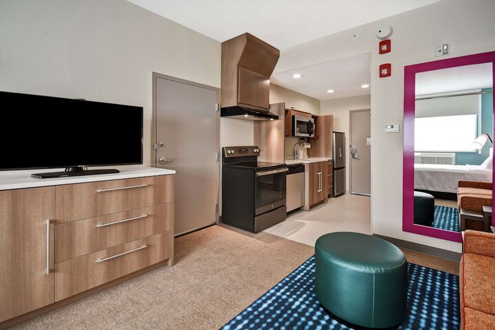 Room 21 of 40